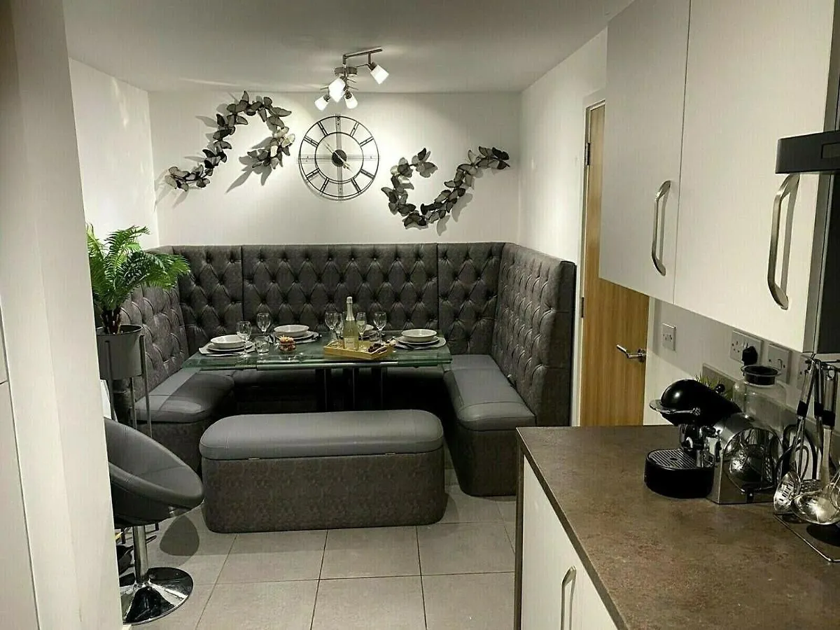 ☆Igloo Magnoliaview Luxe Townhouse + Free Parking☆ Βίλα Λιντς